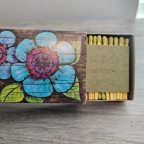 Vintage 1970 The Ohio Match Company Wood Floral Matches Decor 70s Cottage Candle - Picture 8 of 11